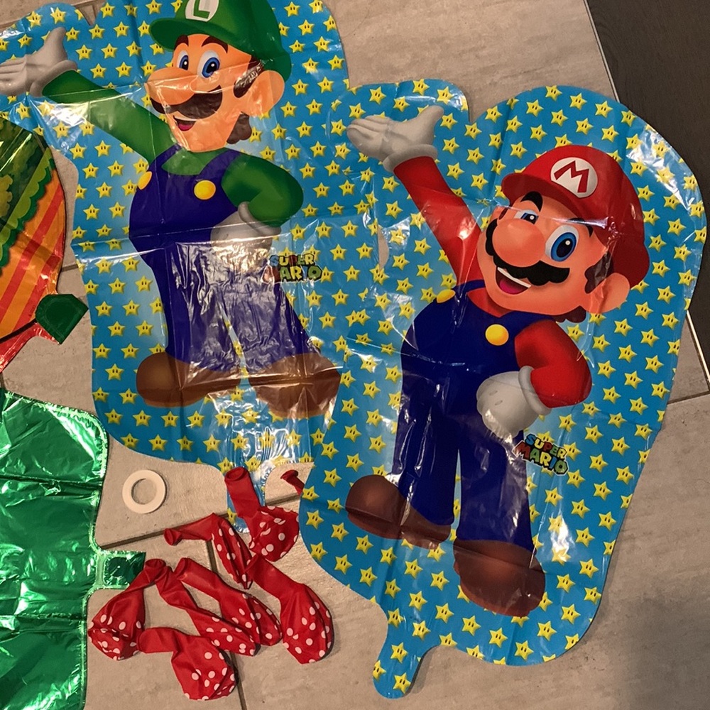 Super Mario Balloon Set ! NEW !!!!! - Picture 2 of 5